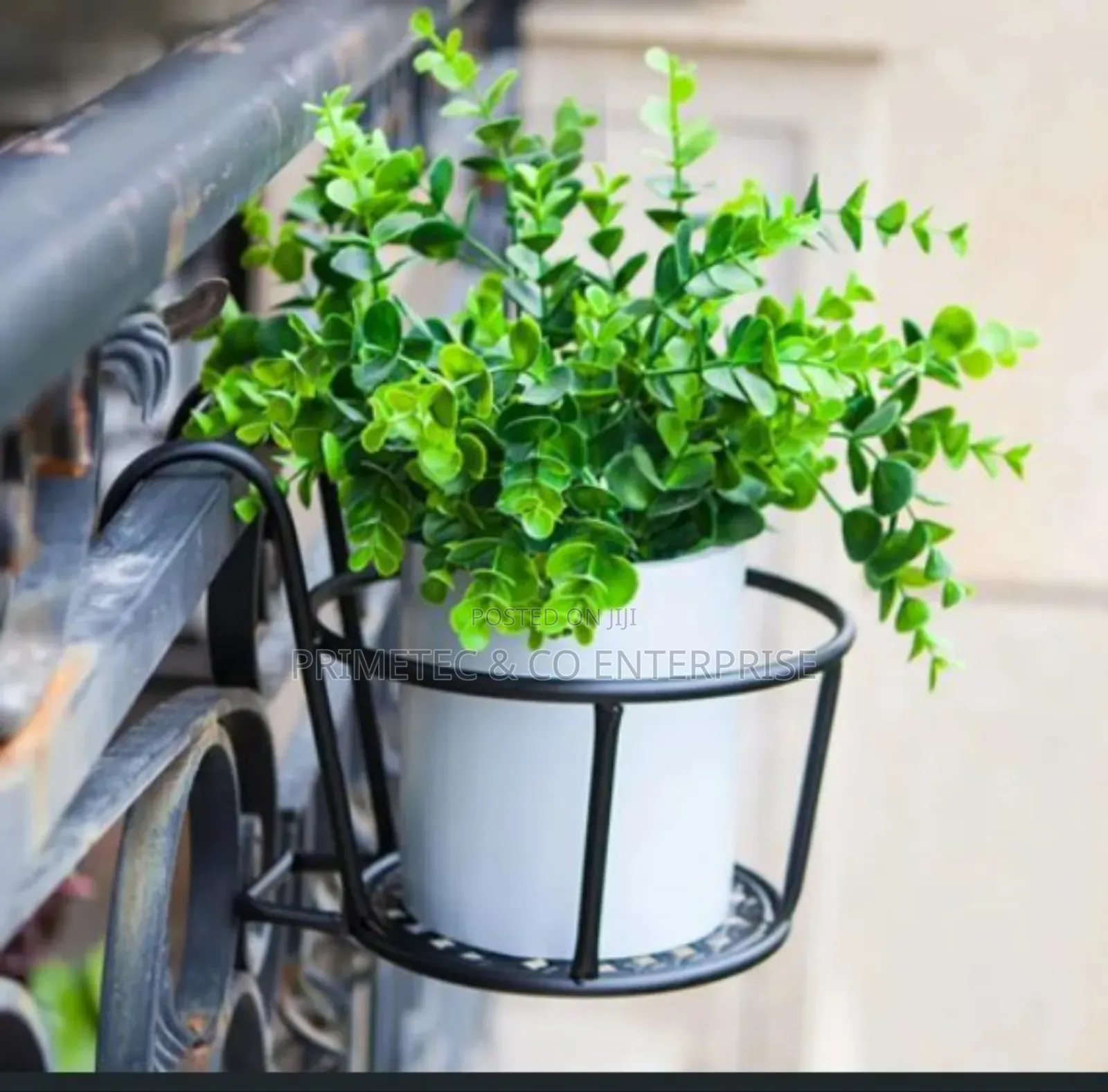 Metallic Over the Balcony Flower Pot Holder