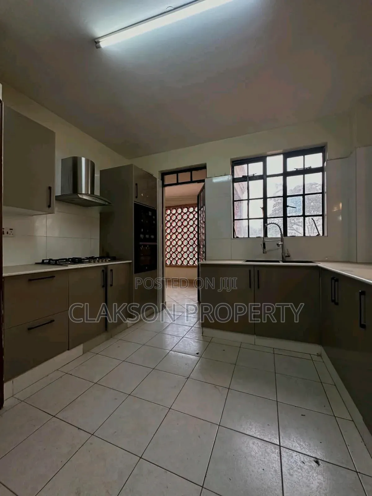 3bdrm Apartment in Kileleshwa for rent