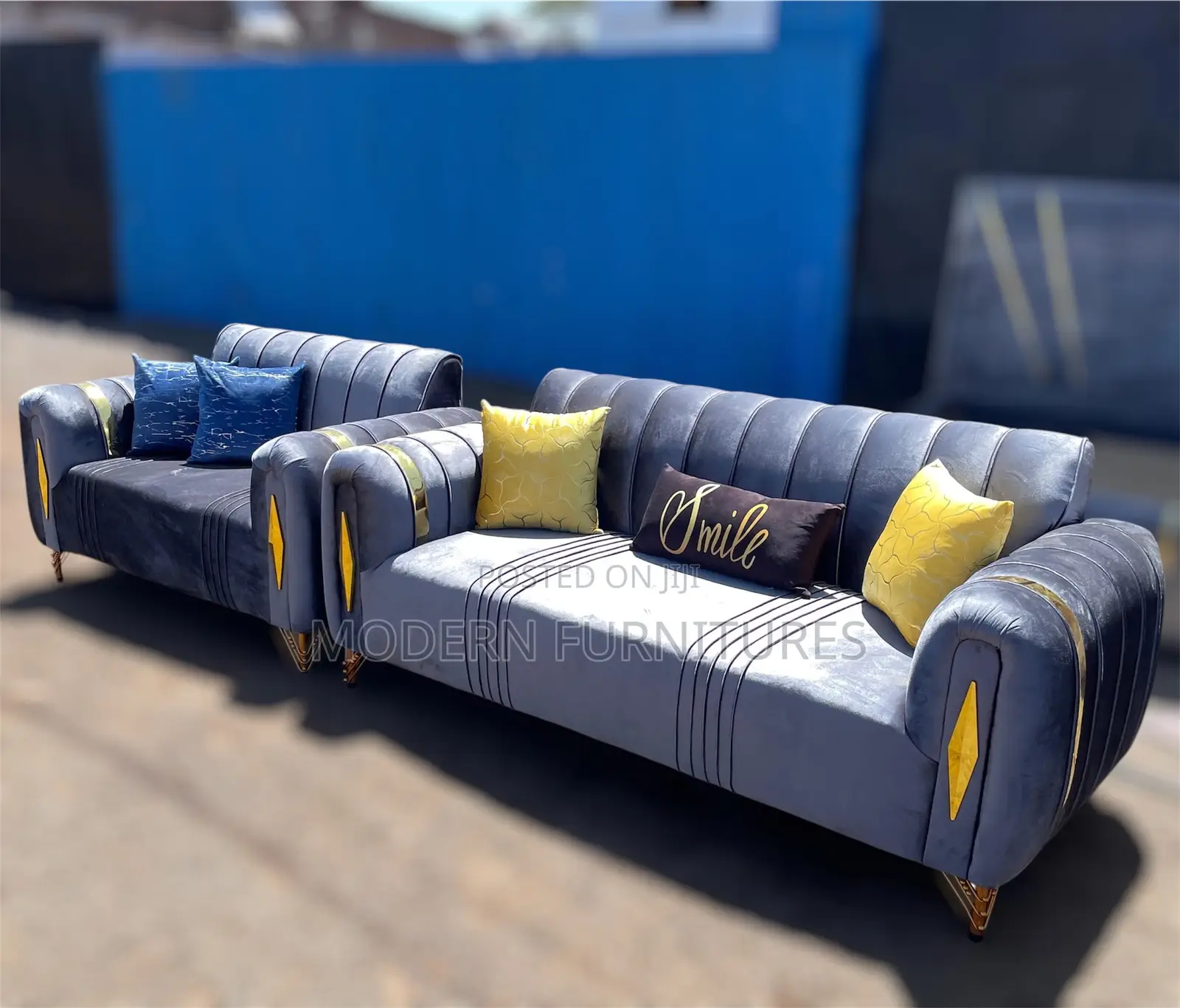 The Valmont Dark Grey 5 Seater Sofa/5 Seater Sofa