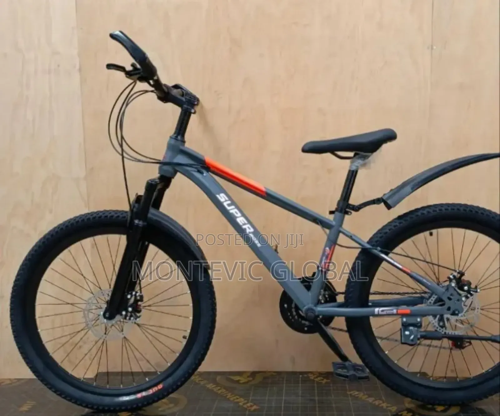 Sports Mountain Bike Size 26