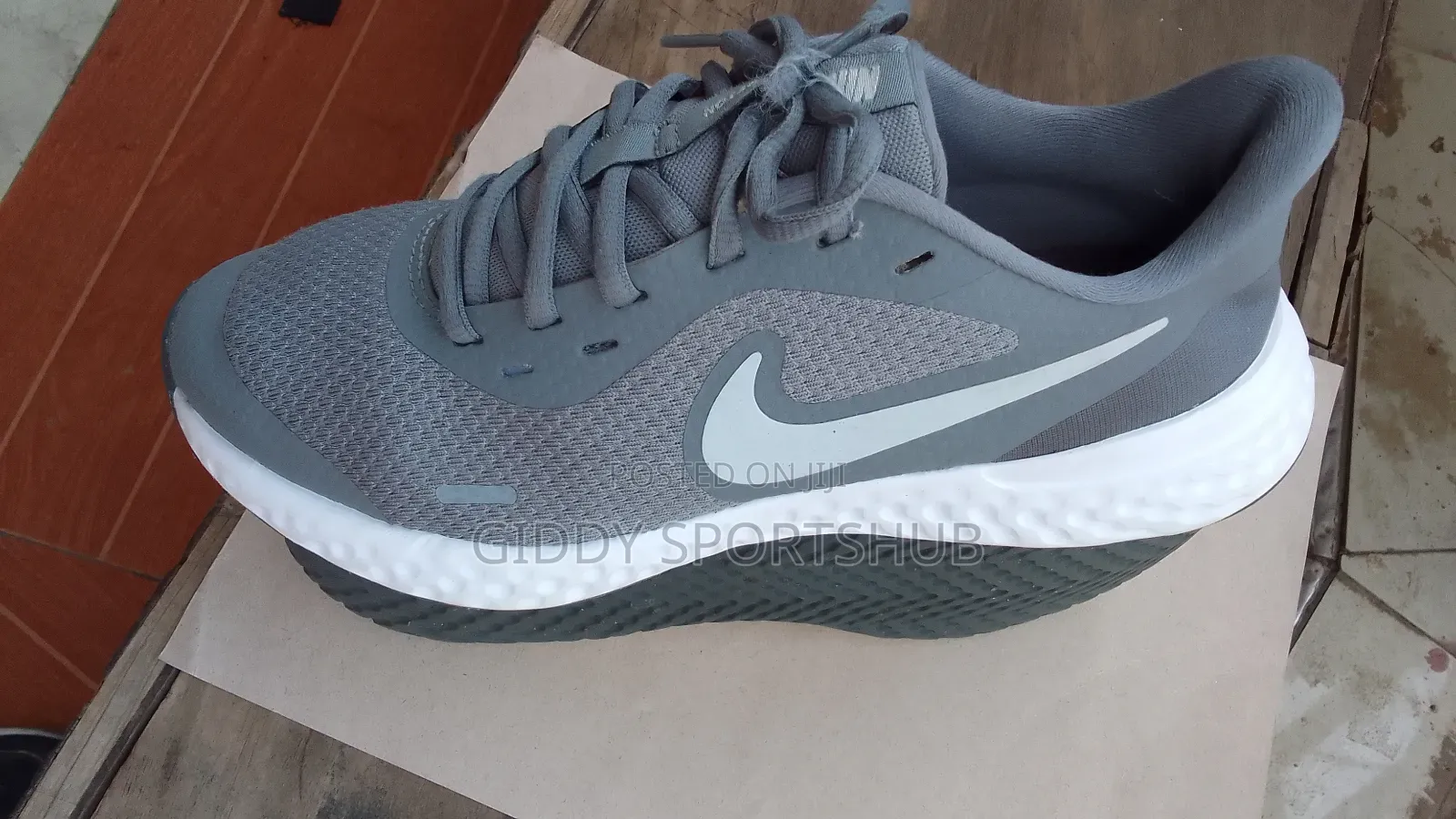 Flatsole Running Shoe.Nike Size 5.5 Uk Mtumba