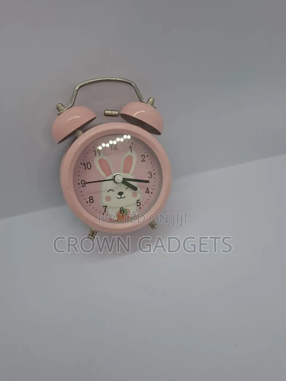 Retro Analog Alarm Clock – Loud Twin Bell Design