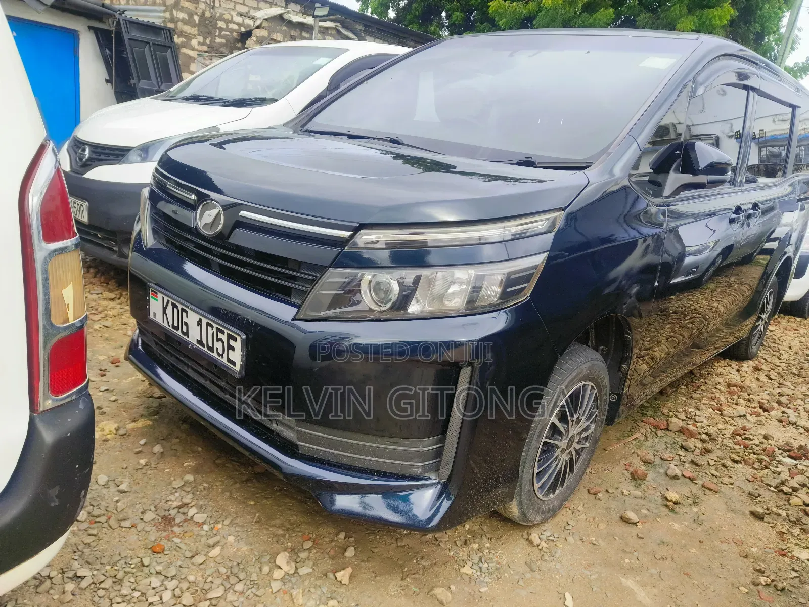 Toyota Voxy 2015 Black