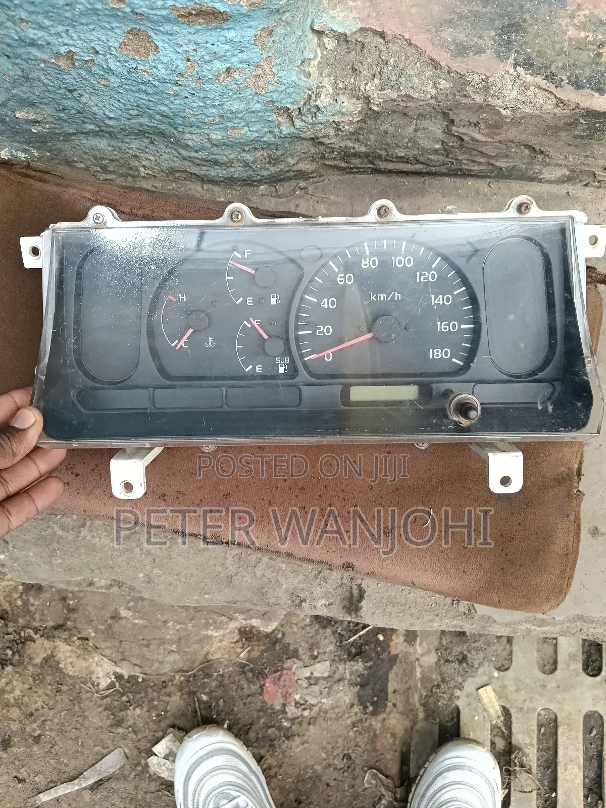 Landcruiser 75 Dashboard Clock