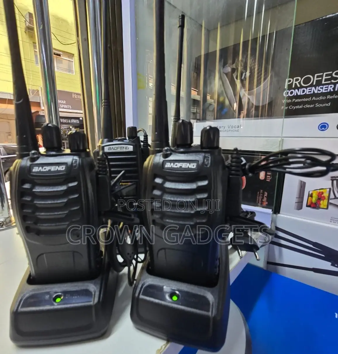 Baofeng Bf-B888s – Set of 2 Uhf Walkie Talkies