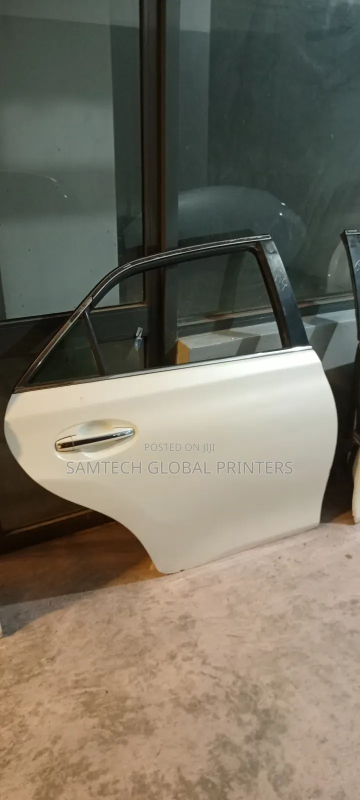 Exquisite Super Standard Toyota Harrier Back Right Door