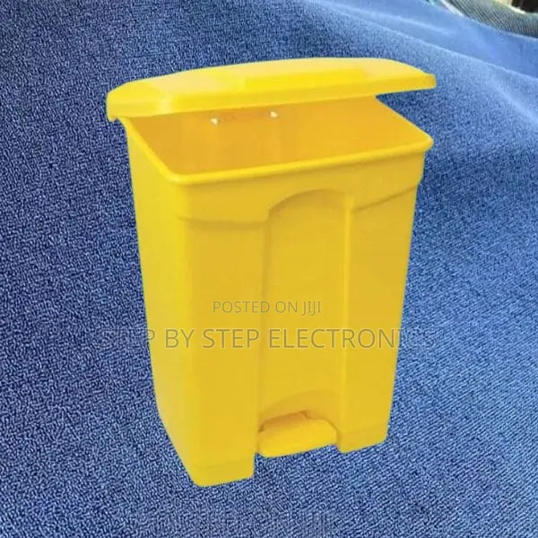 Easily Portable 30l Litres Plastic Foot Pedal Waste Bin