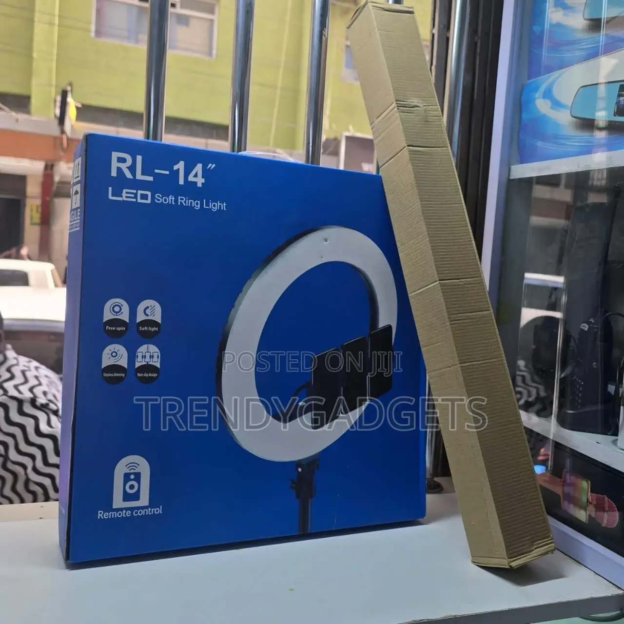 Rl-14 Makeup Ring Light – Adjustable Stand Included