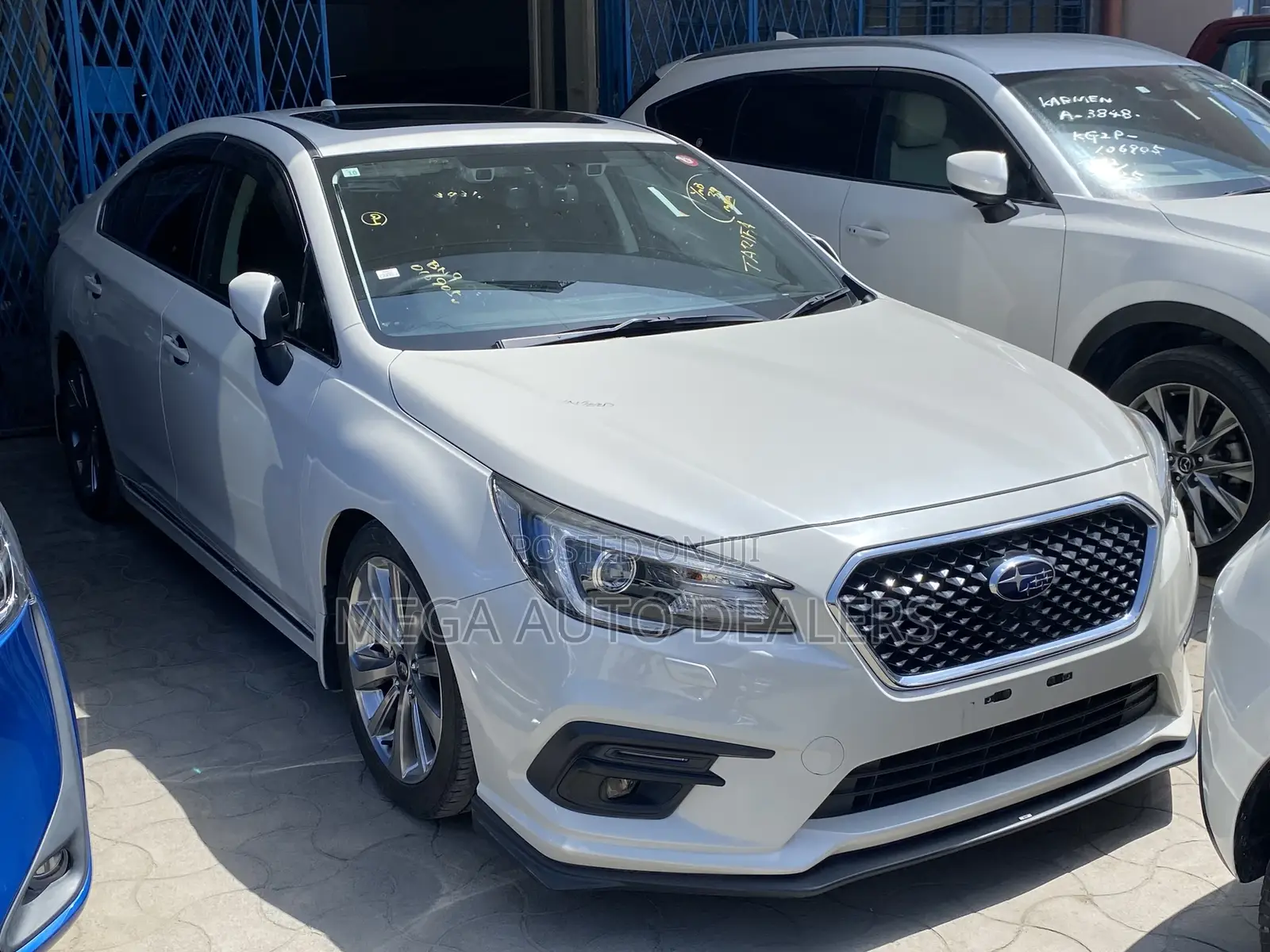 Subaru Legacy 2018 Off white