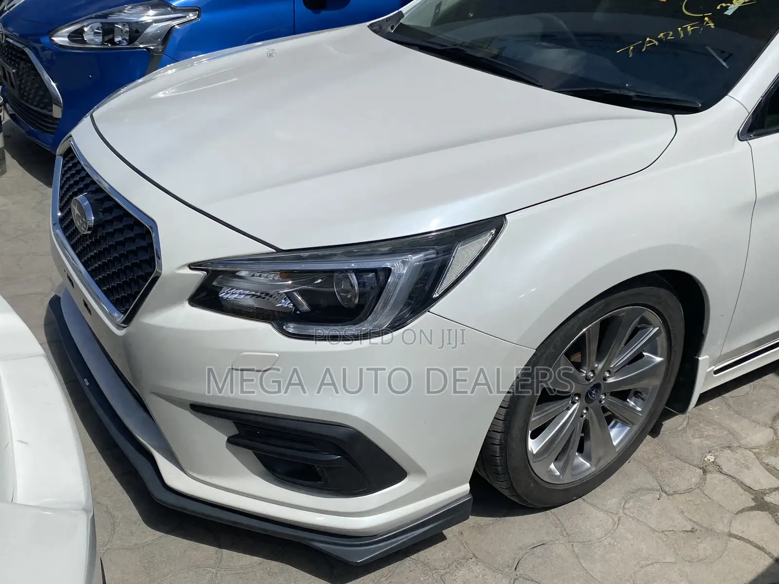 Subaru Legacy 2018 Off white