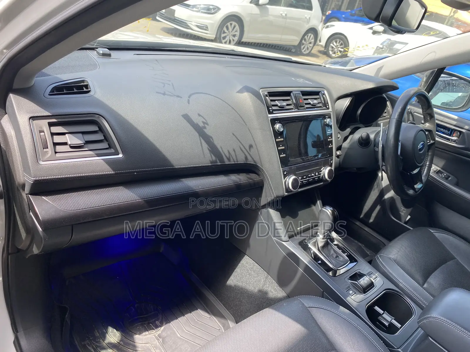 Subaru Legacy 2018 Off white