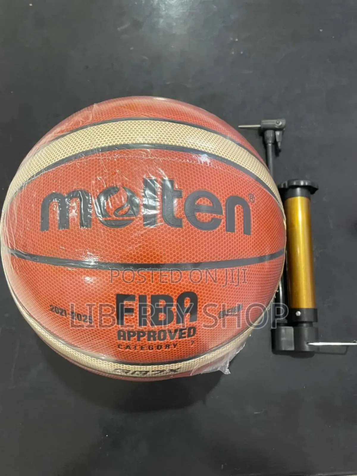 Outdoors Molten Basketball Available With Free Pump