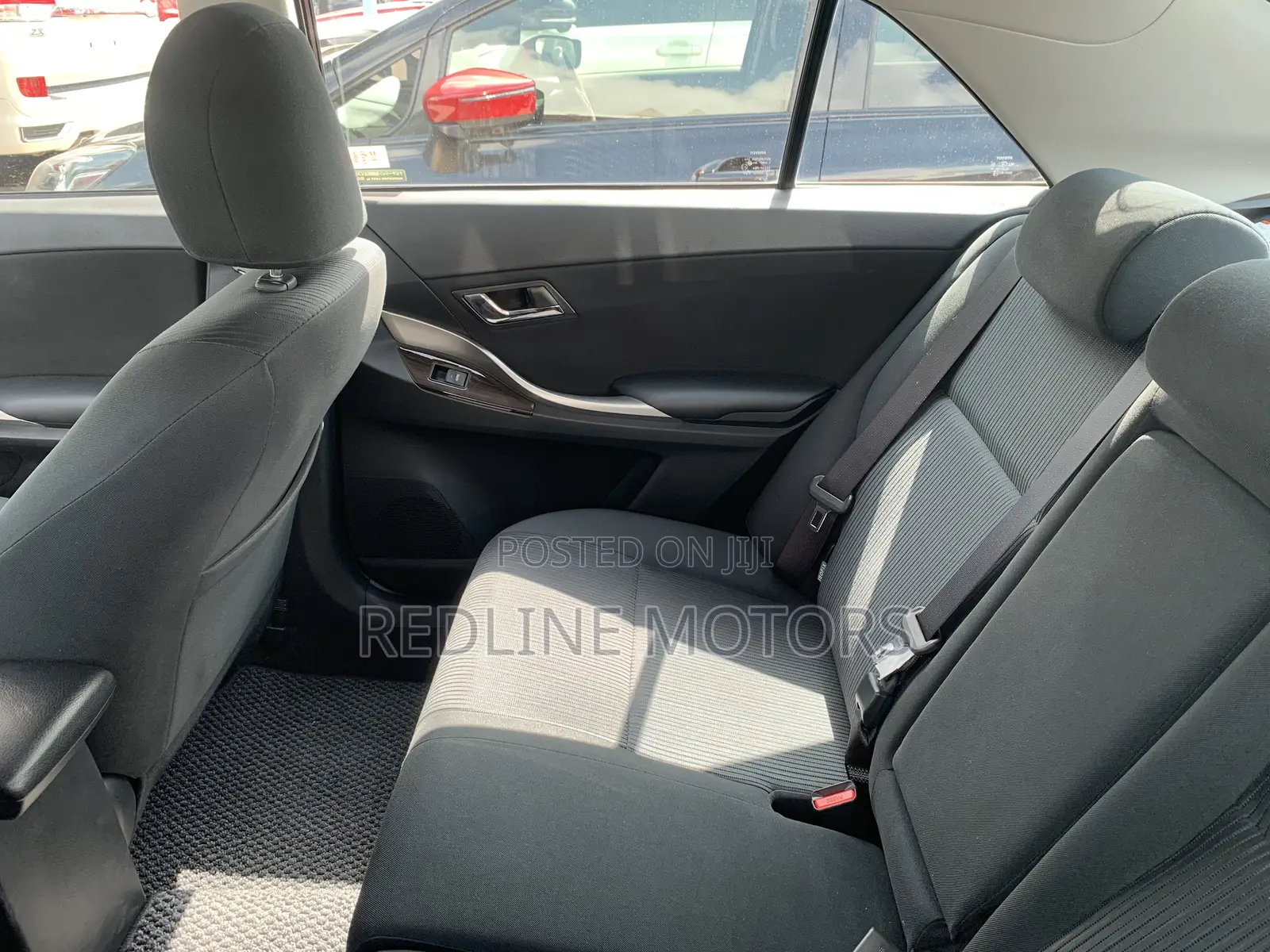 Toyota Premio 1.8 FWD 2018 Red