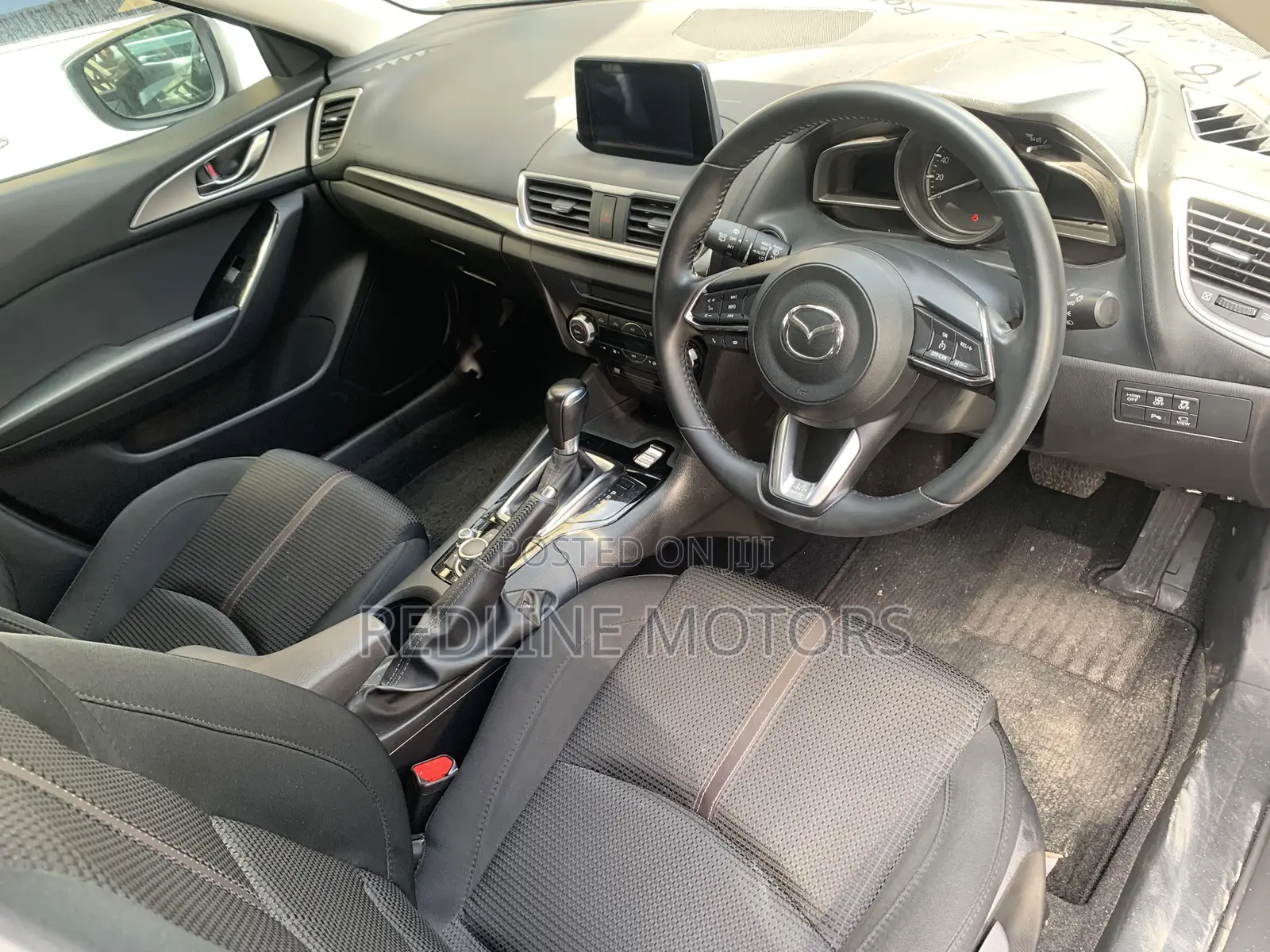 Mazda Axela 2018 Gray