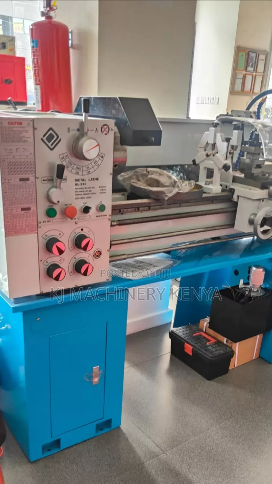 Metal Lathe Machine