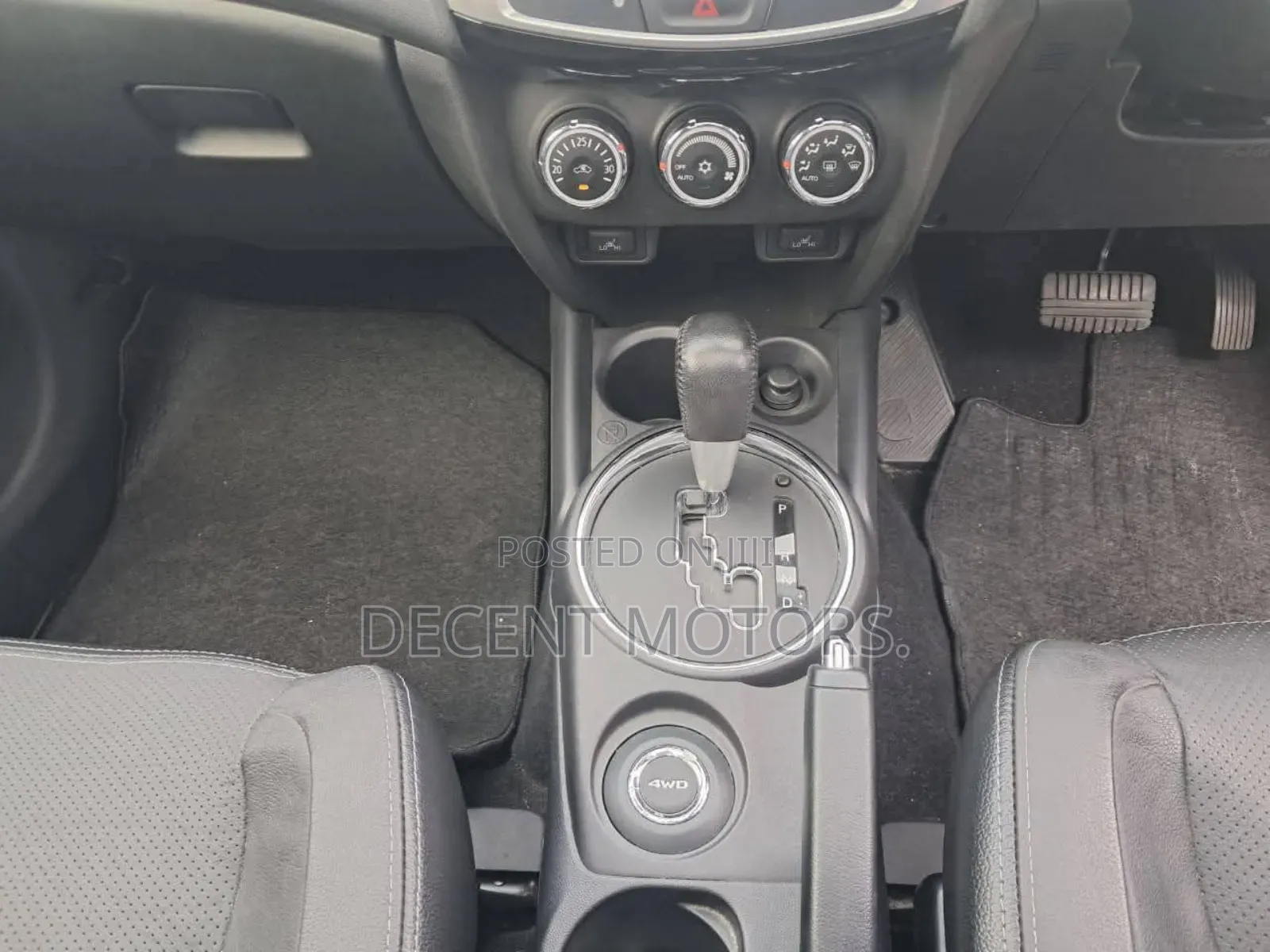 Mitsubishi RVR 2019 White