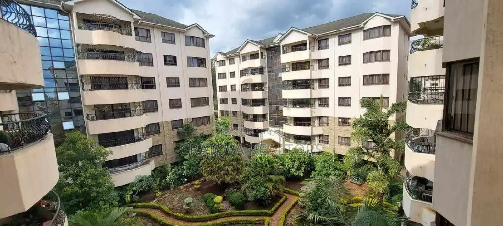 5bdrm Penthouse in Lavington for rent