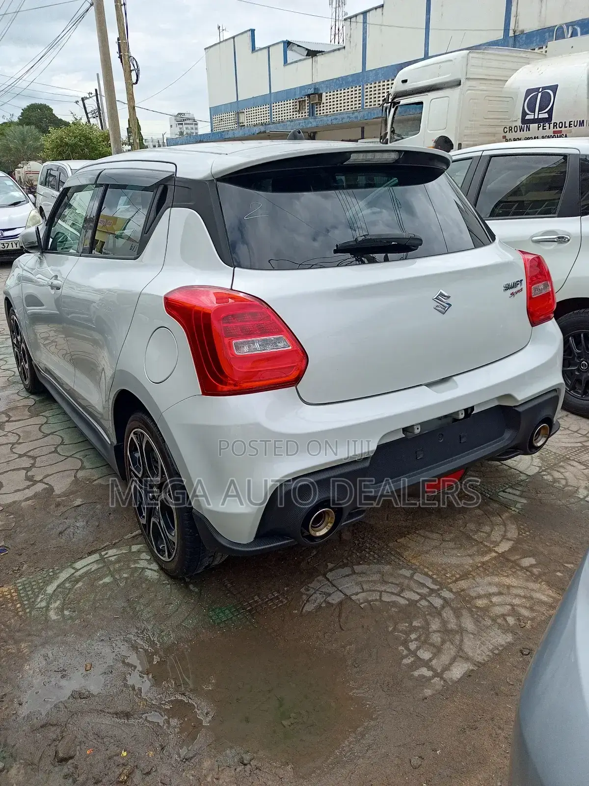 Suzuki Swift 2018 White