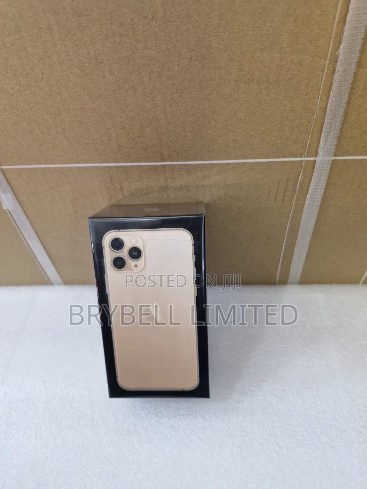 New Apple iPhone 11 Pro 256 GB Gold