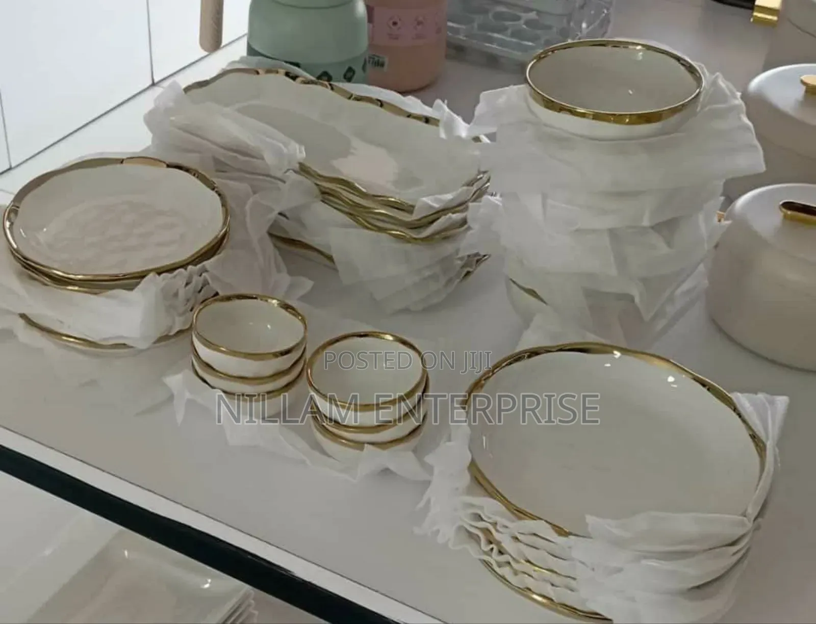 White Porcelain Ceramic Dinner Set