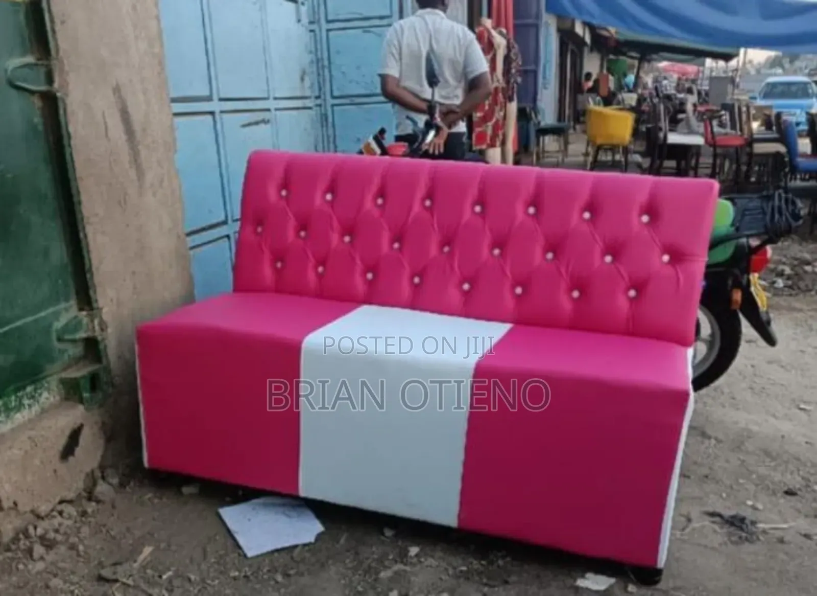 : White/ Pink Weighting Bench With Lining