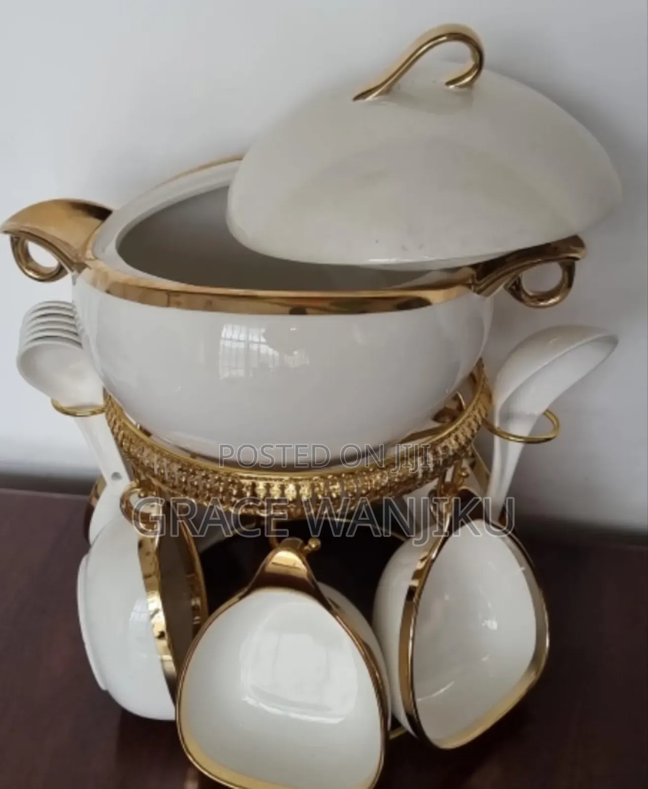 Jcc8434-l1 16pc Ceramicsoup Set On Golden Stand