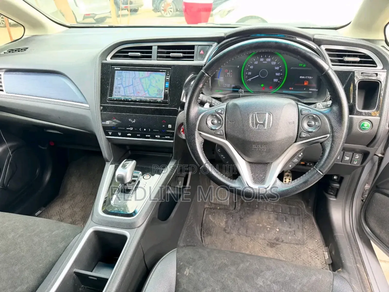 Honda Shuttle 2018 Silver