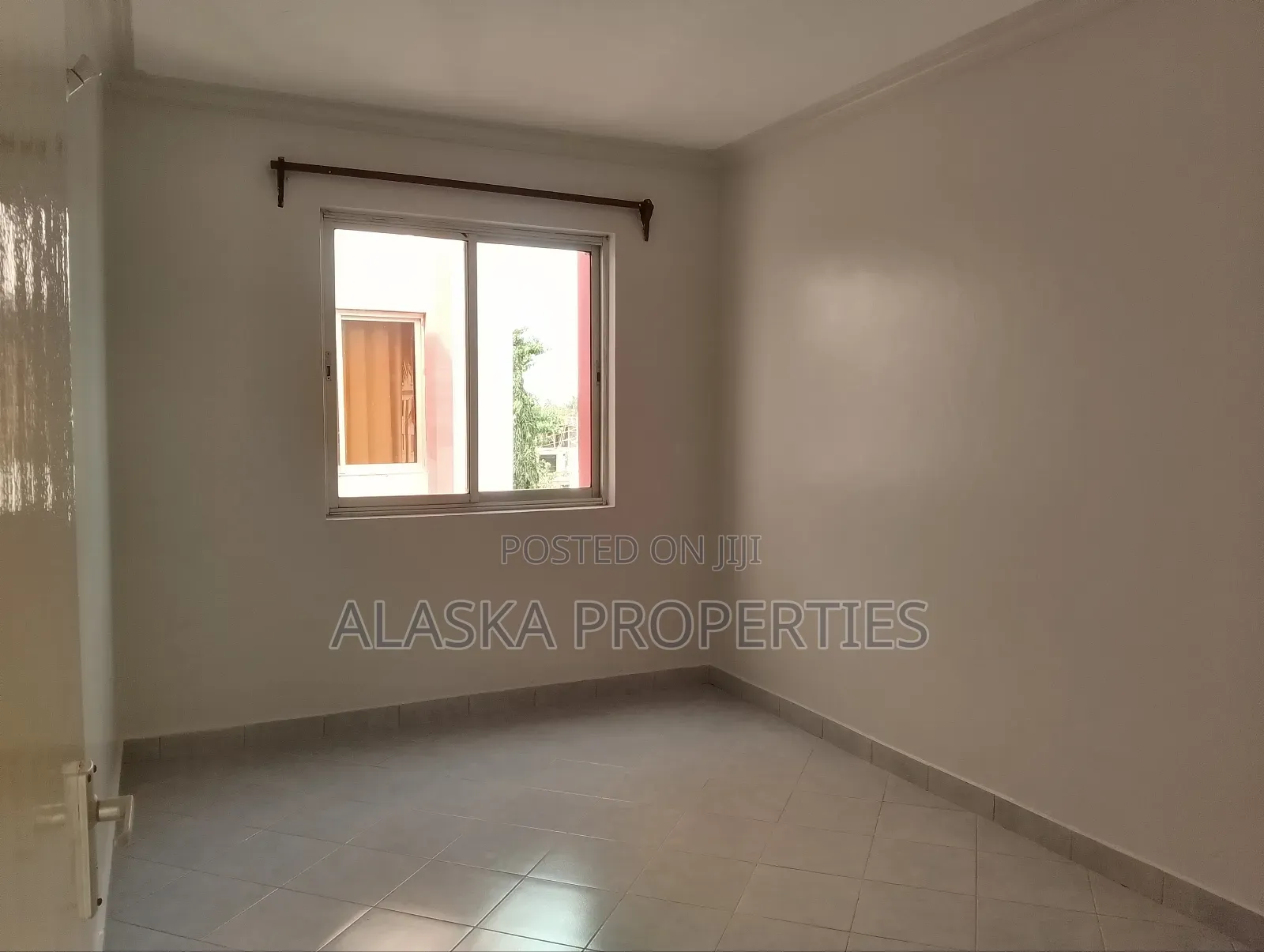 2bdrm Apartment in Beach Road, Nyali for rent