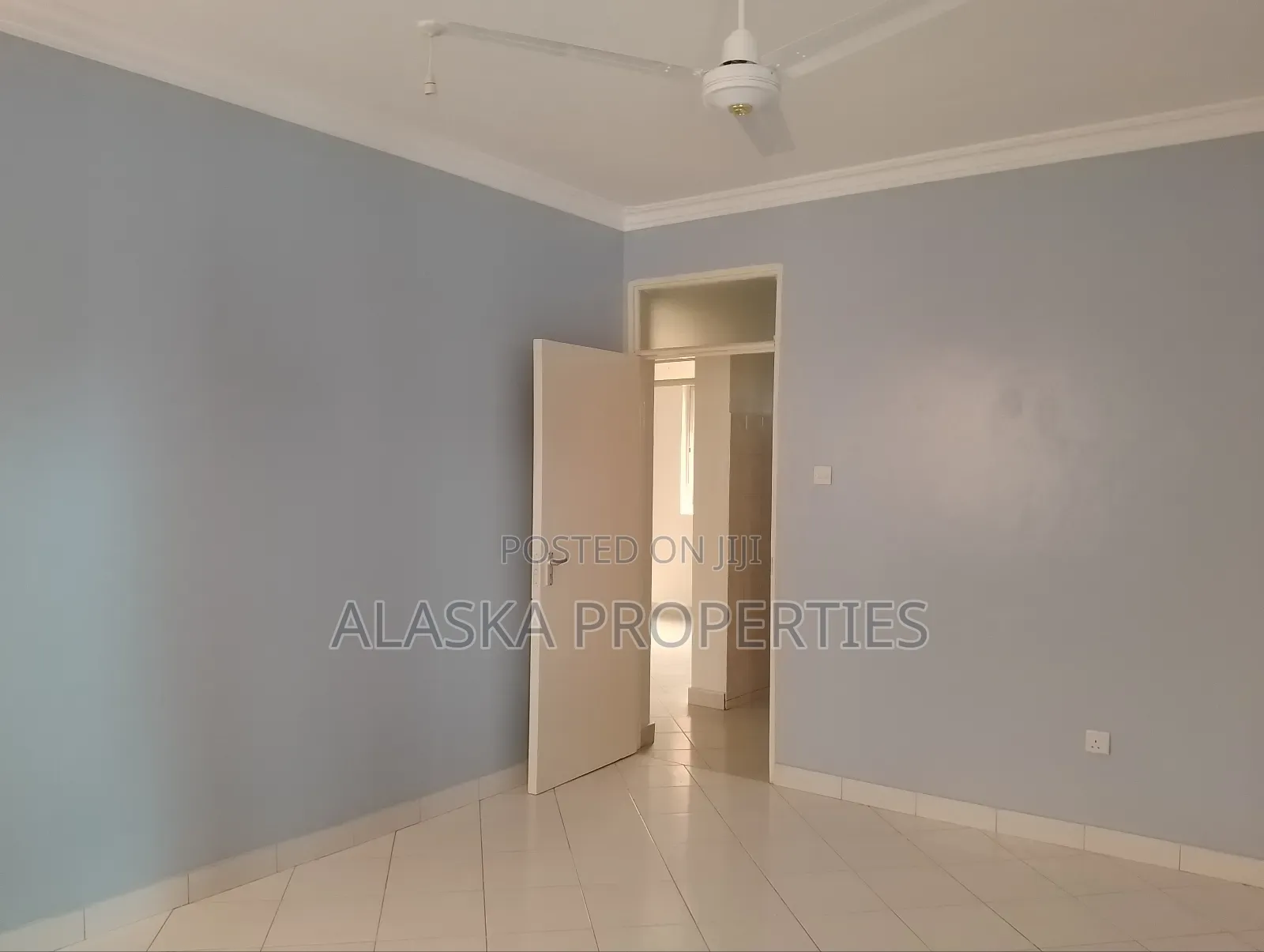2bdrm Apartment in Beach Road, Nyali for rent