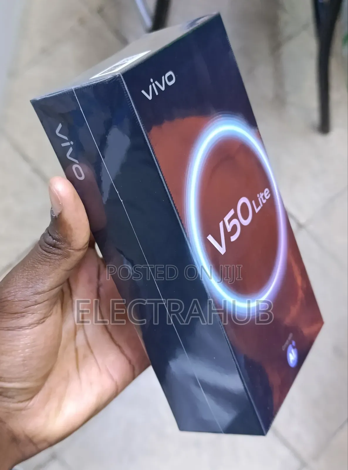 New Vivo V50 Lite 4G 256 GB Silver