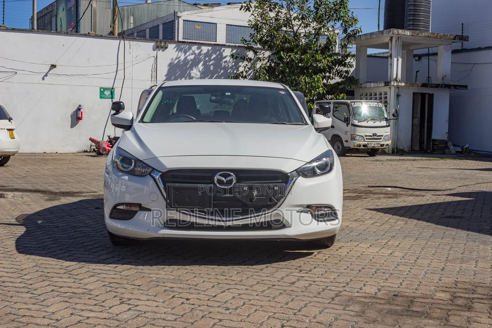 Mazda Axela 2018 White