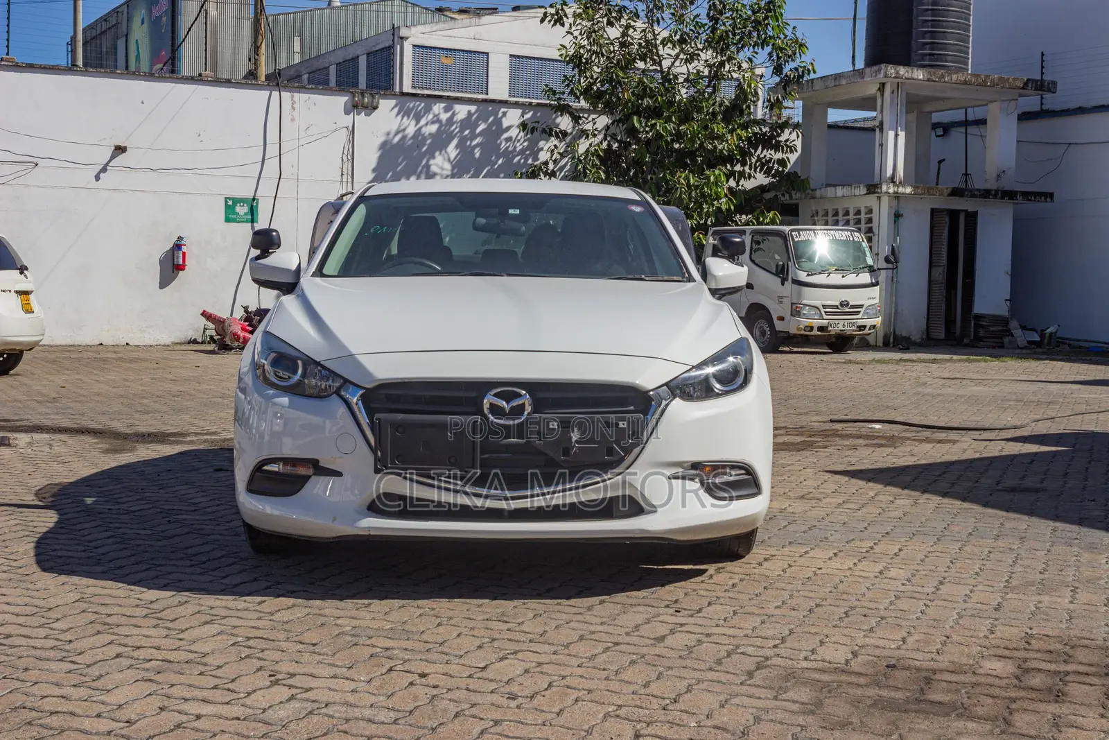 Mazda Axela 2018 White