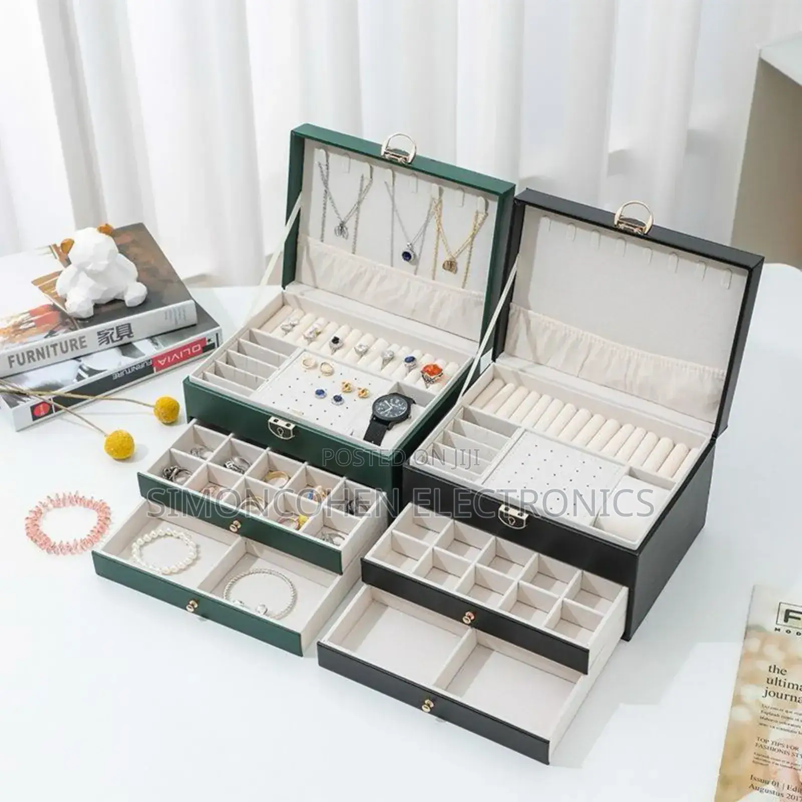 Multilayer Jewelry Storage Box/Earrings Organizer Case