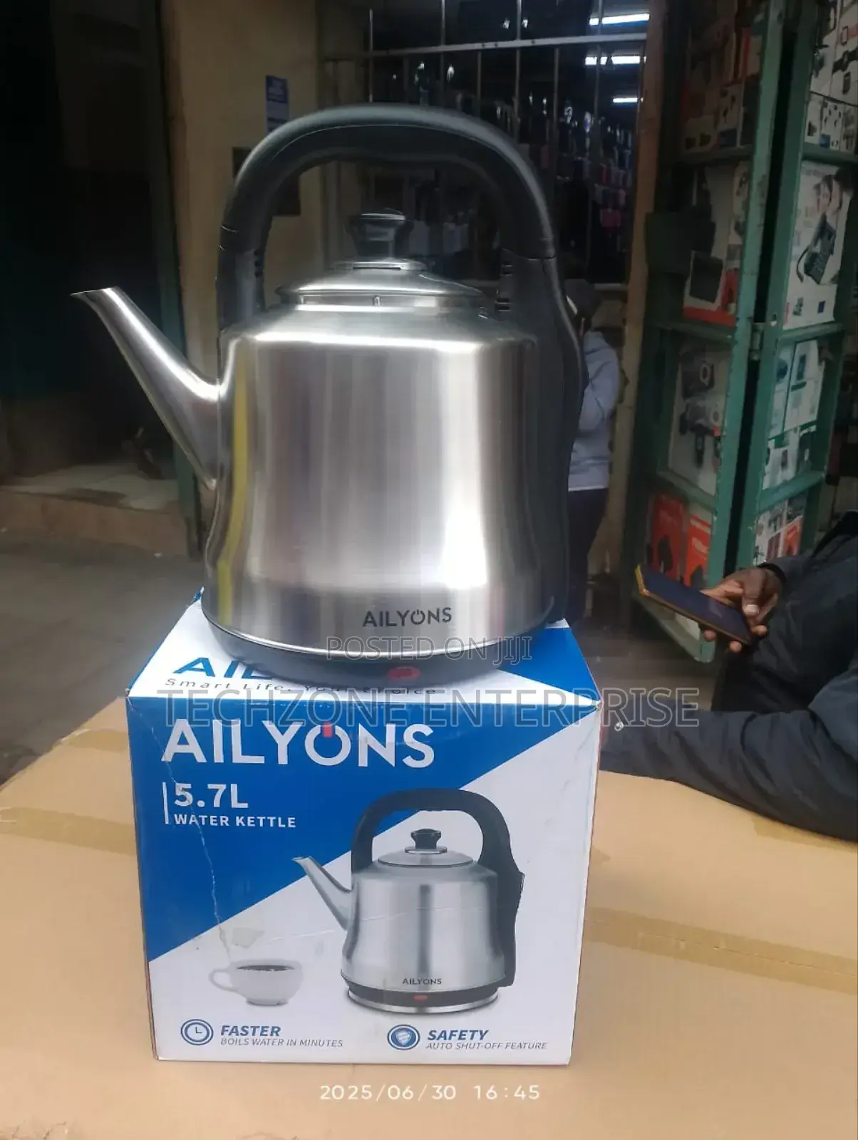 Ailyons 5.7l Electric Kettle With Detachable Cord