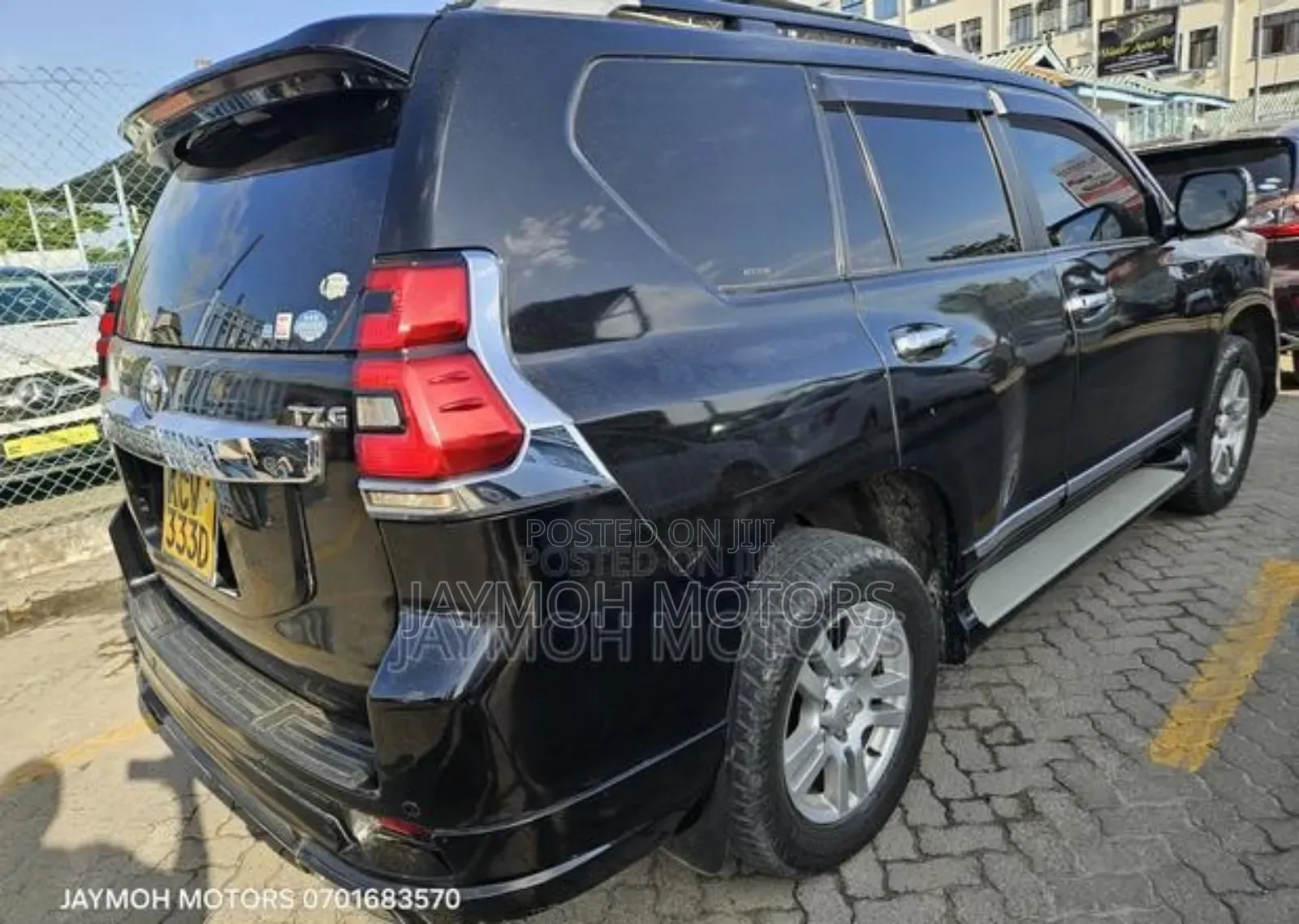 Toyota Land Cruiser Prado 2013 Black