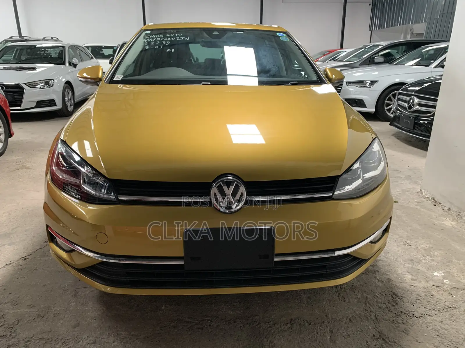 Volkswagen Golf TSI S FWD 2018 Yellow