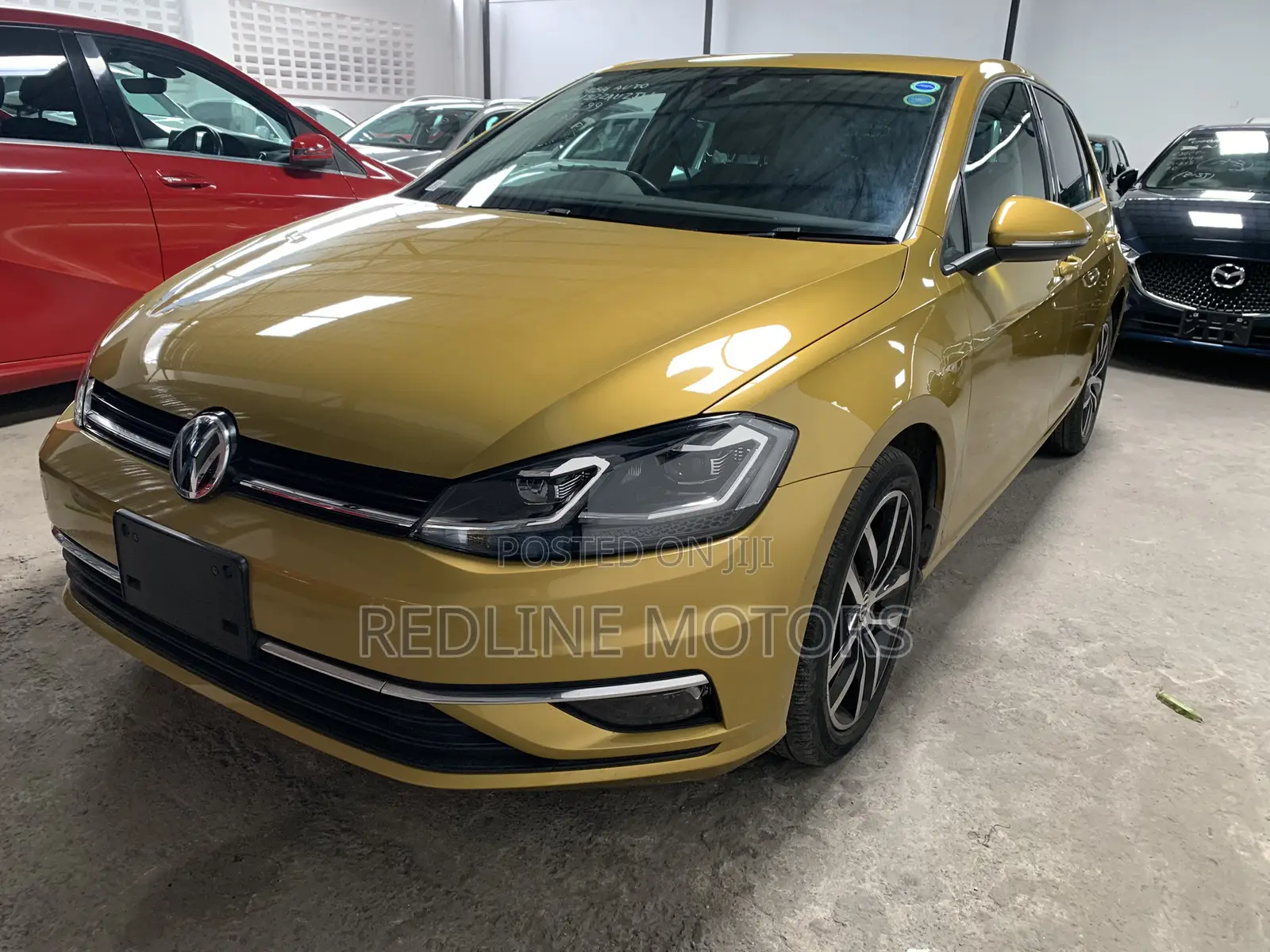 Volkswagen Golf TSI S FWD 2018 Yellow