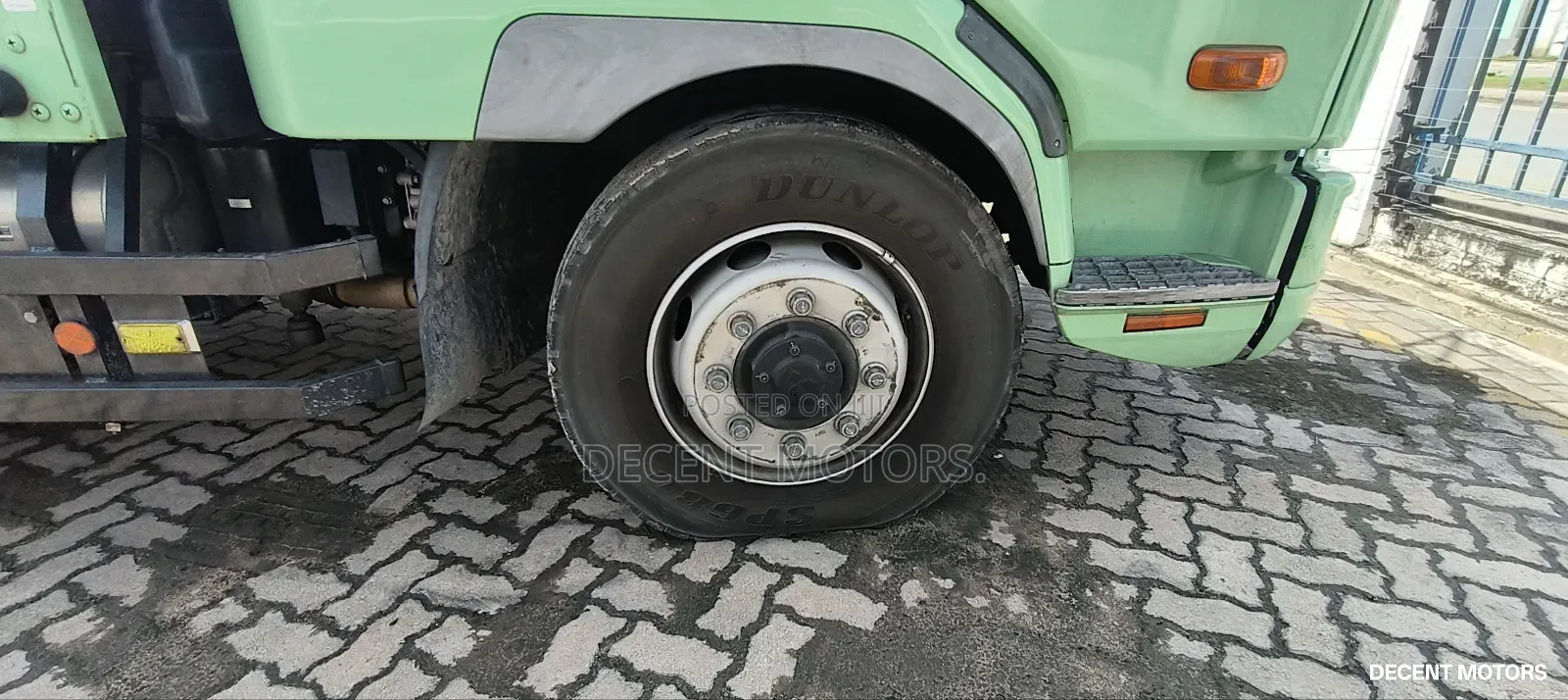 Fuso Fighter Truck Longs Chassis