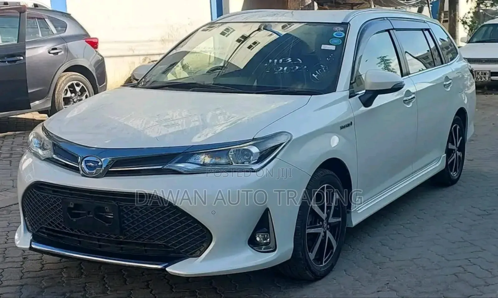 Toyota Corolla Fielder 2018 White