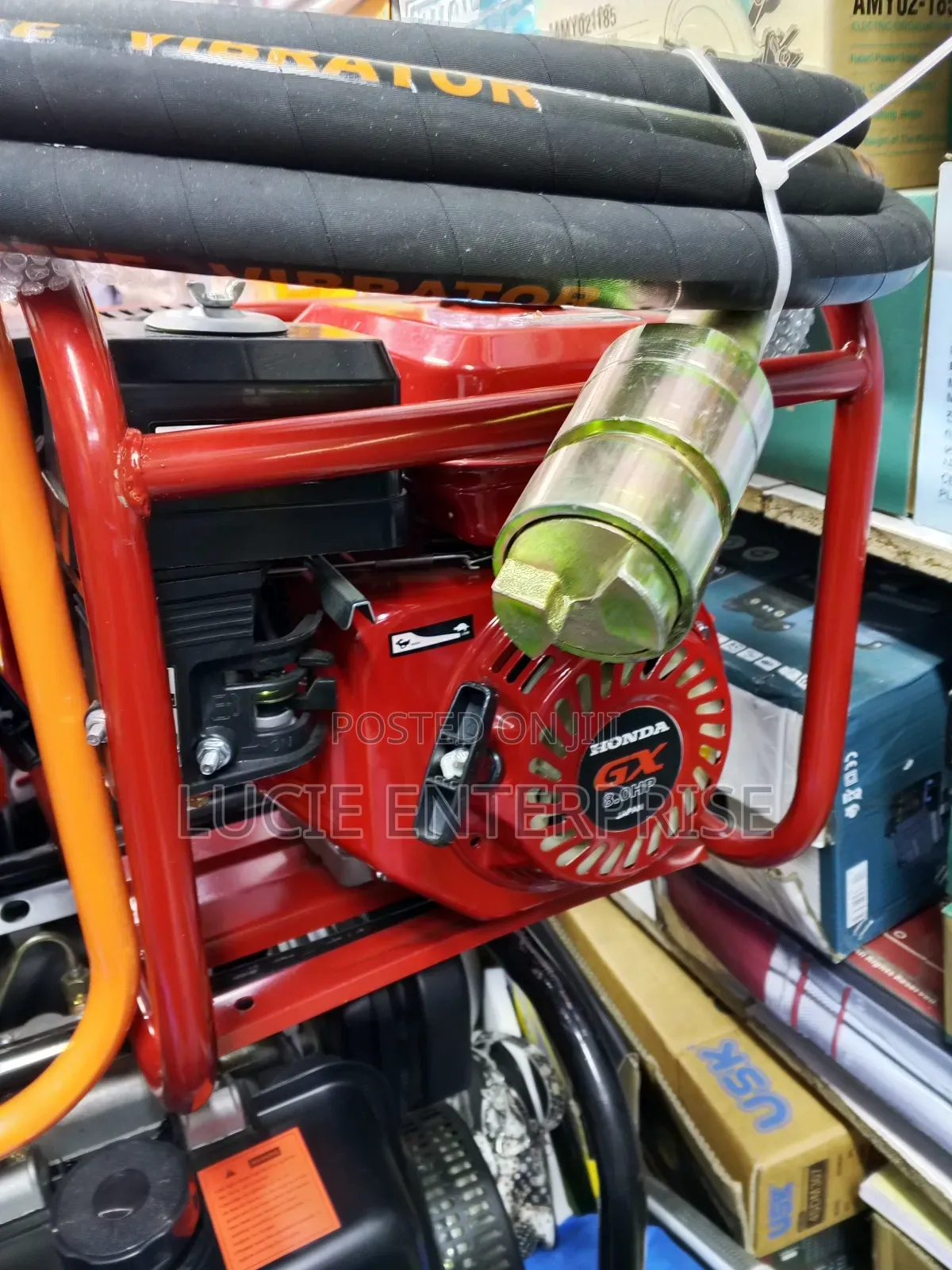 Honda Concrete Vibrator With Poker