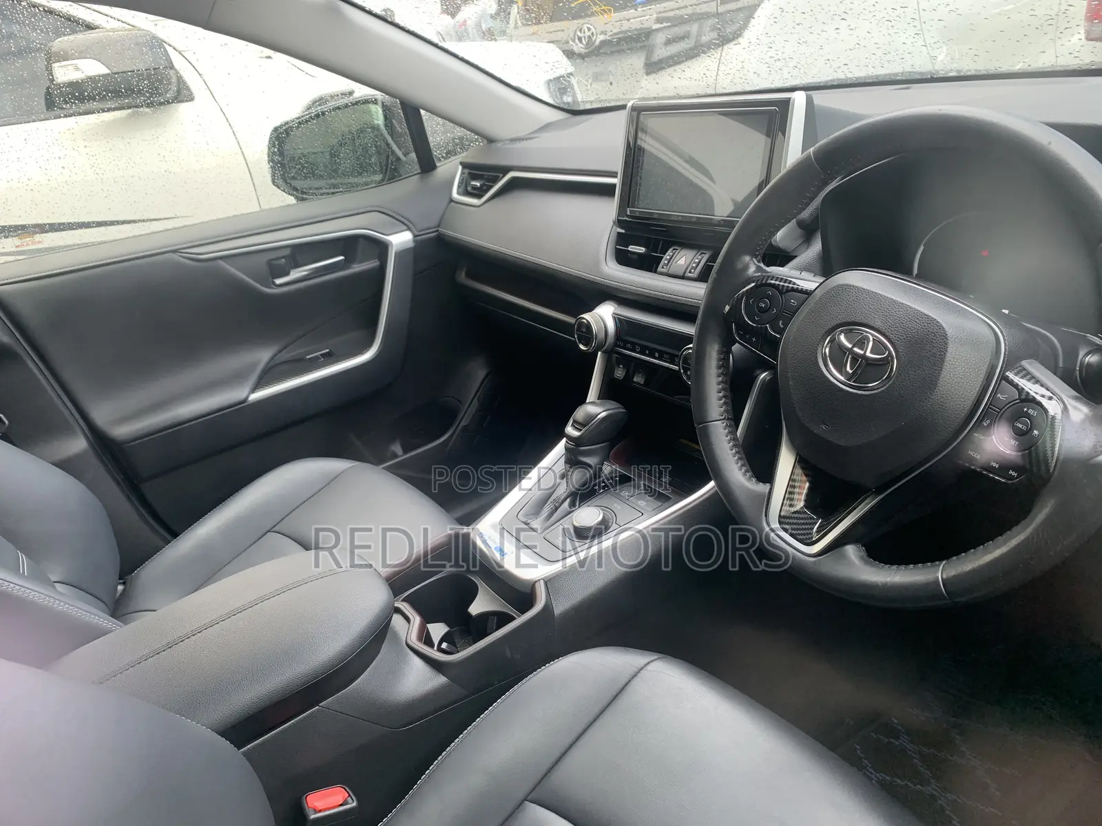 Toyota RAV4 Hybrid 2020 Blue