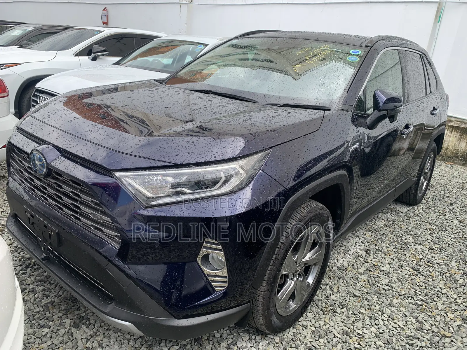 Toyota RAV4 Hybrid 2020 Blue