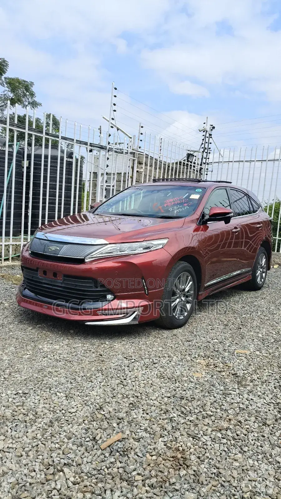 Toyota Harrier 2.0 2019 Red