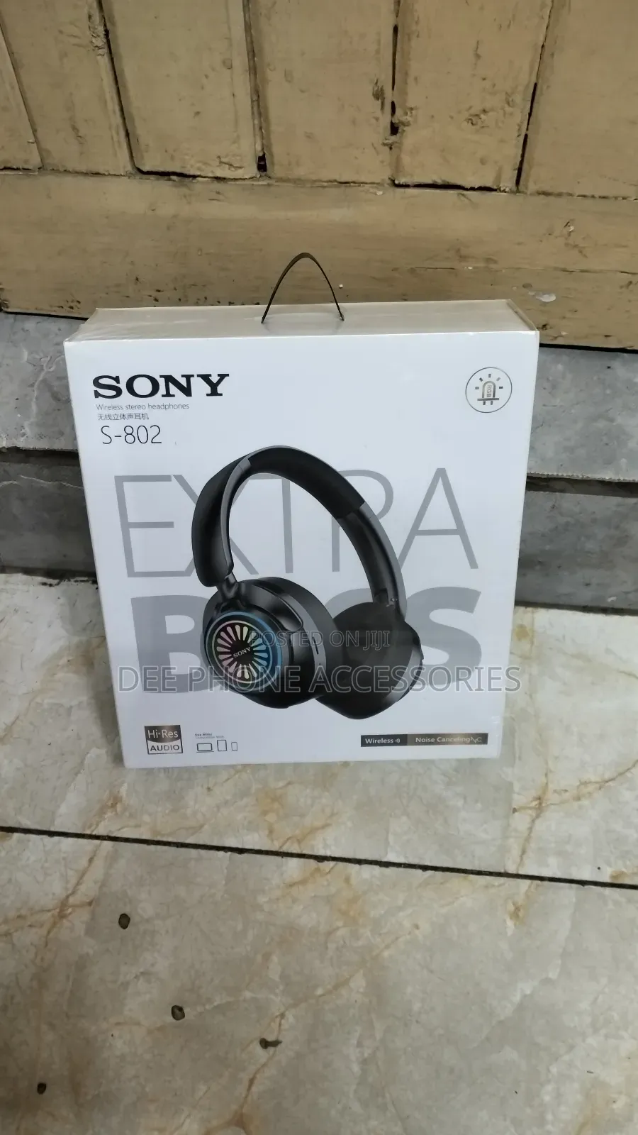 Sony S 802 Extra Bass Wireless Headphones