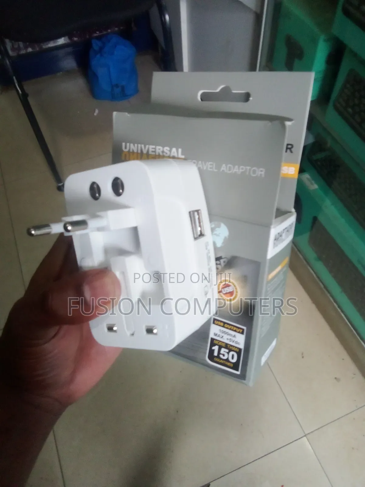 International Universaltraveladapter With 1000ma Usb Ports