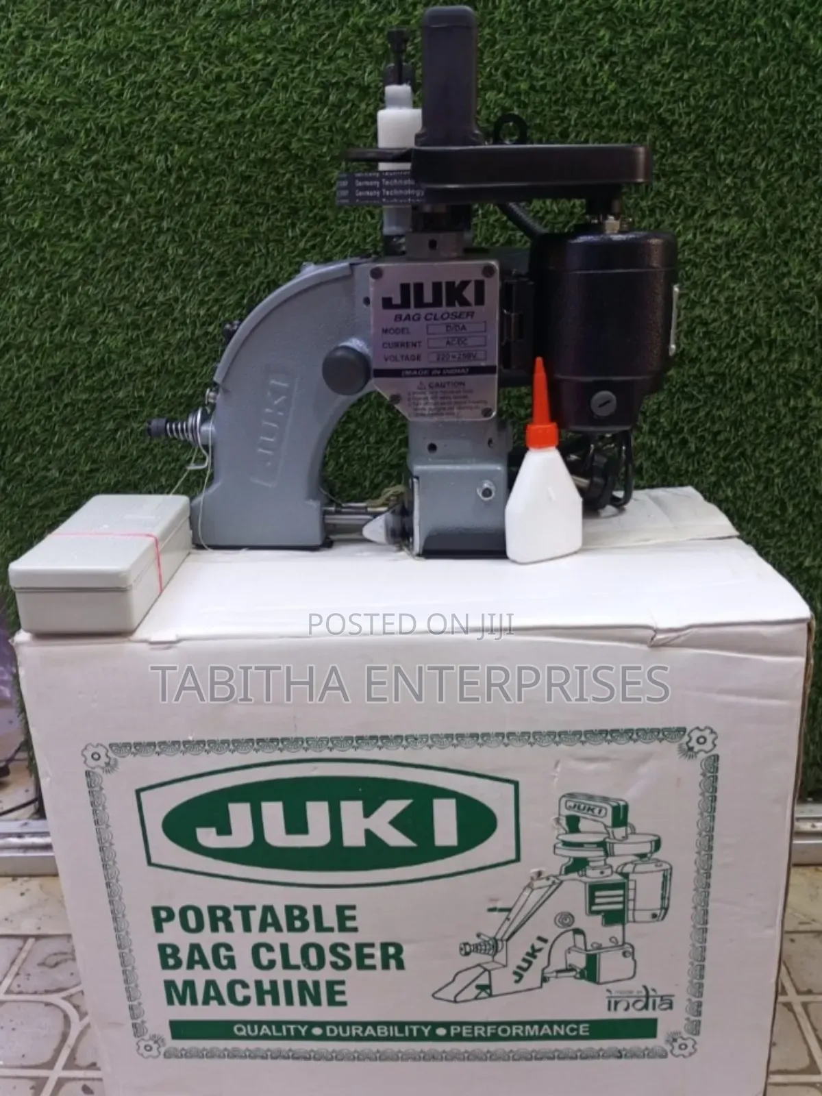 Juki Portable Bag Closer/Juki Sewing Machine