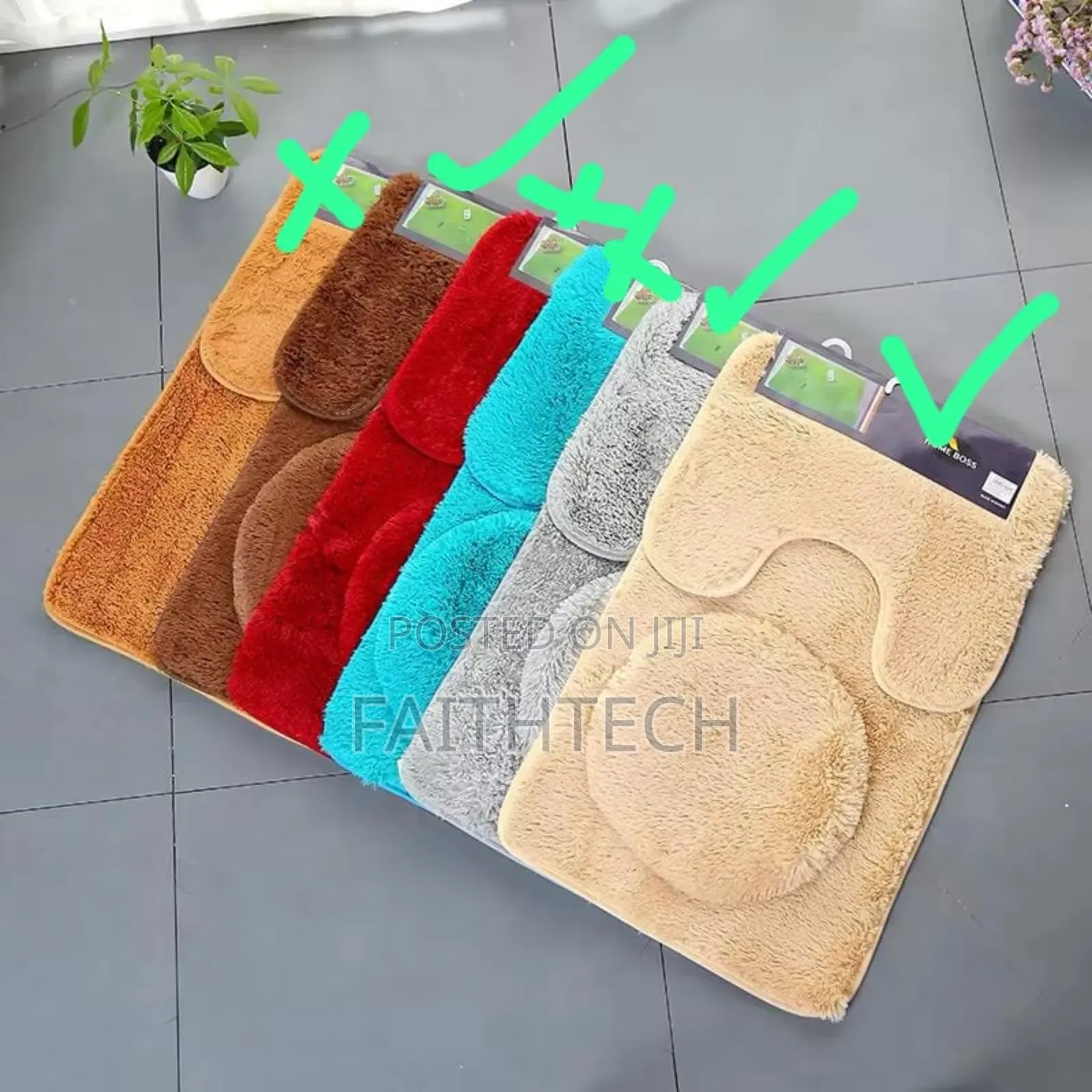 *3 in 1 Fluffy Toilet Mats