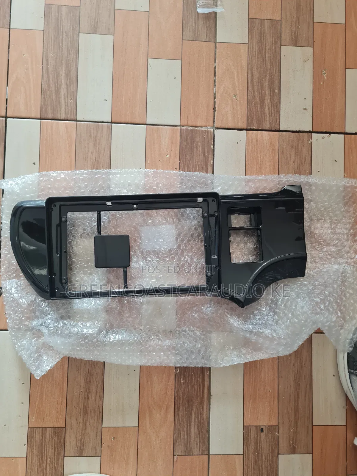 Toyota Aqua 2012+ Android Radio Fascia or Console