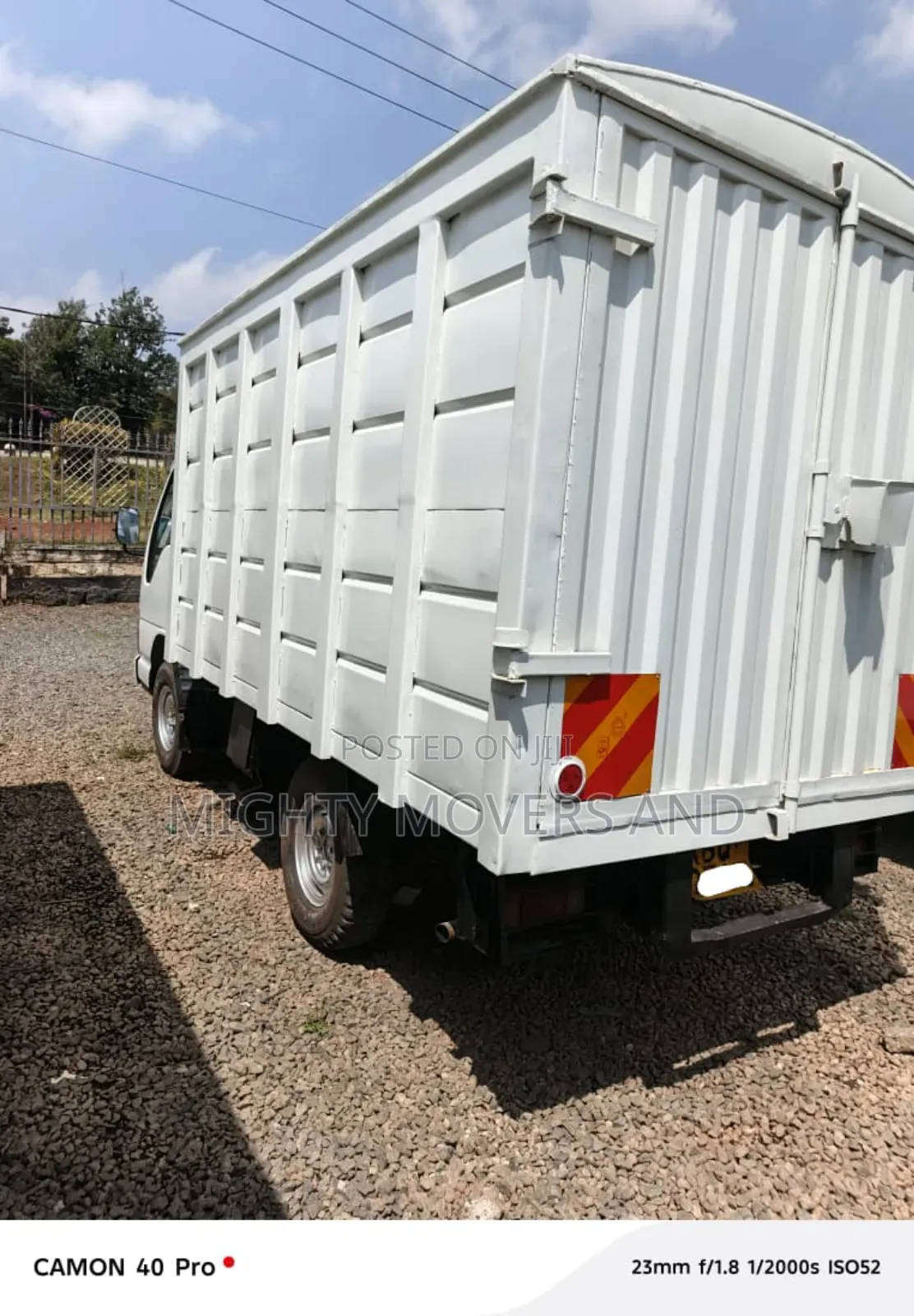 Truck Accessible for Logistic and Delivery Jobs.