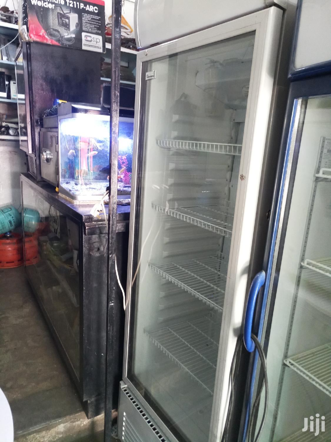 Ramtons Display Fridge